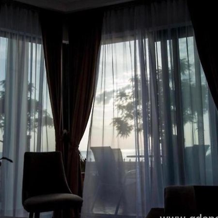 Delux Apartmani Dobra Voda Exterior photo